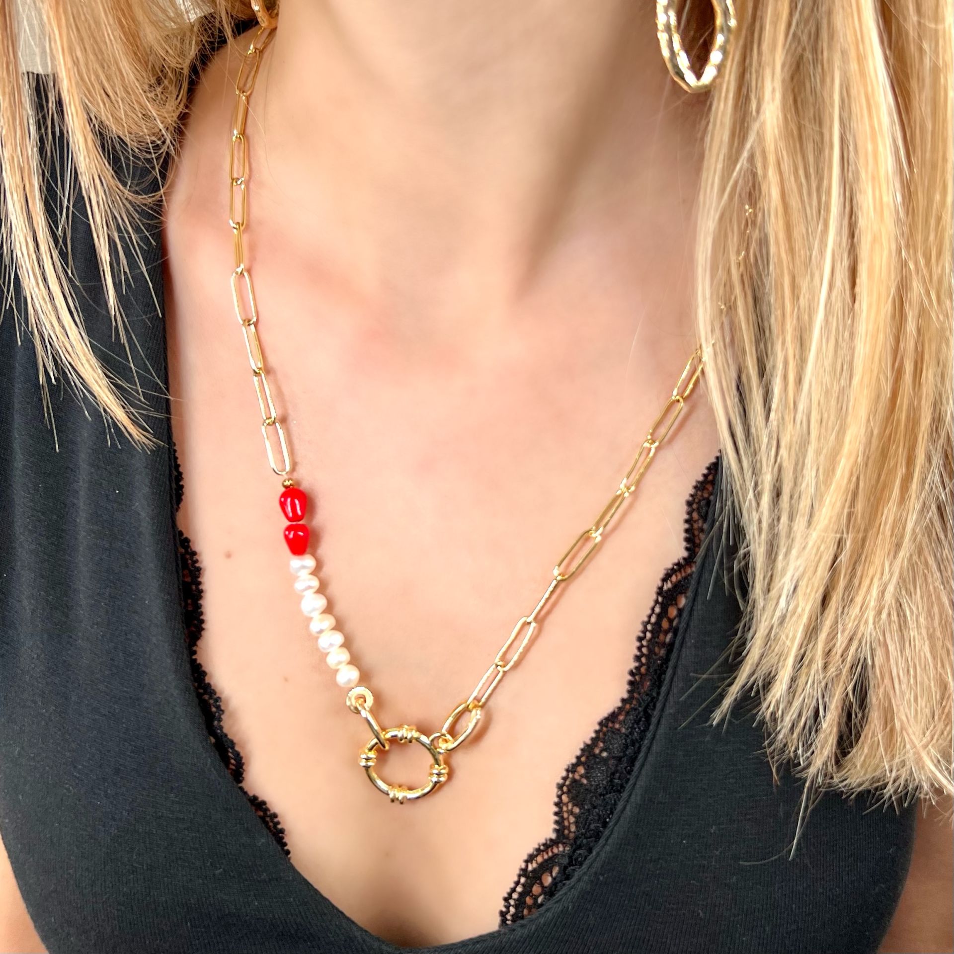 Pearl & Red Uzun Kolye