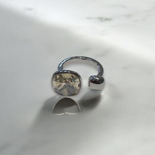 Taşlı Swarovski Yüzük