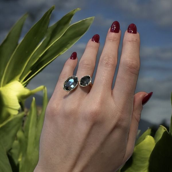 Gri & Füme Taşlı Swarovski Yüzük