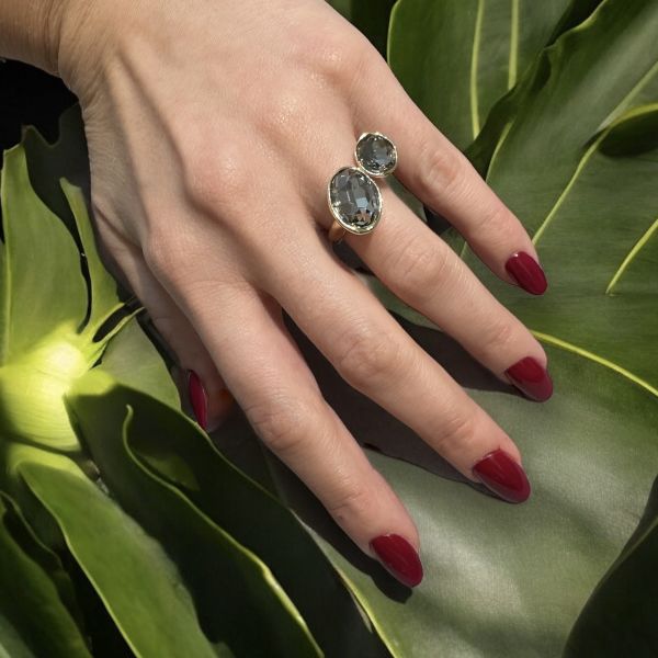 Gri & Füme Taşlı Swarovski Yüzük