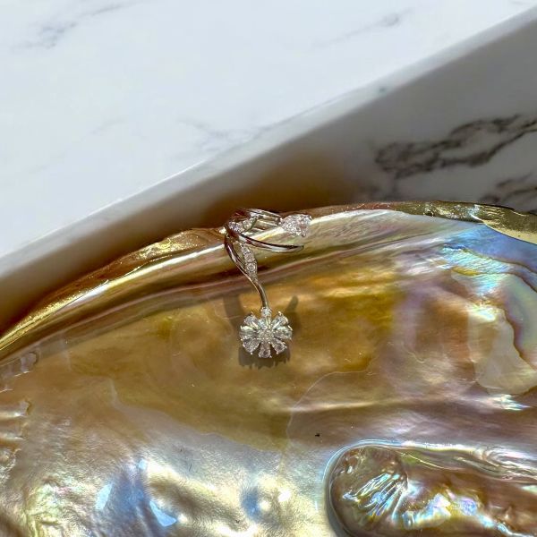 Çiçekli Earcuff