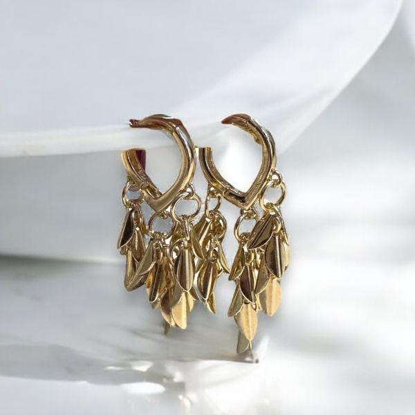 Gold Pullu Küpe