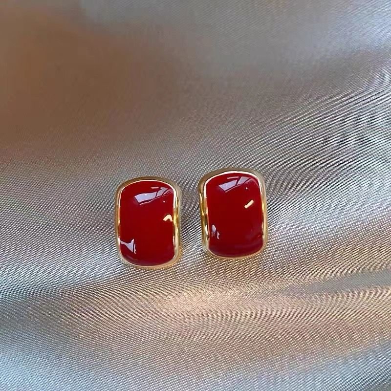 Bordo Minimal Küpe
