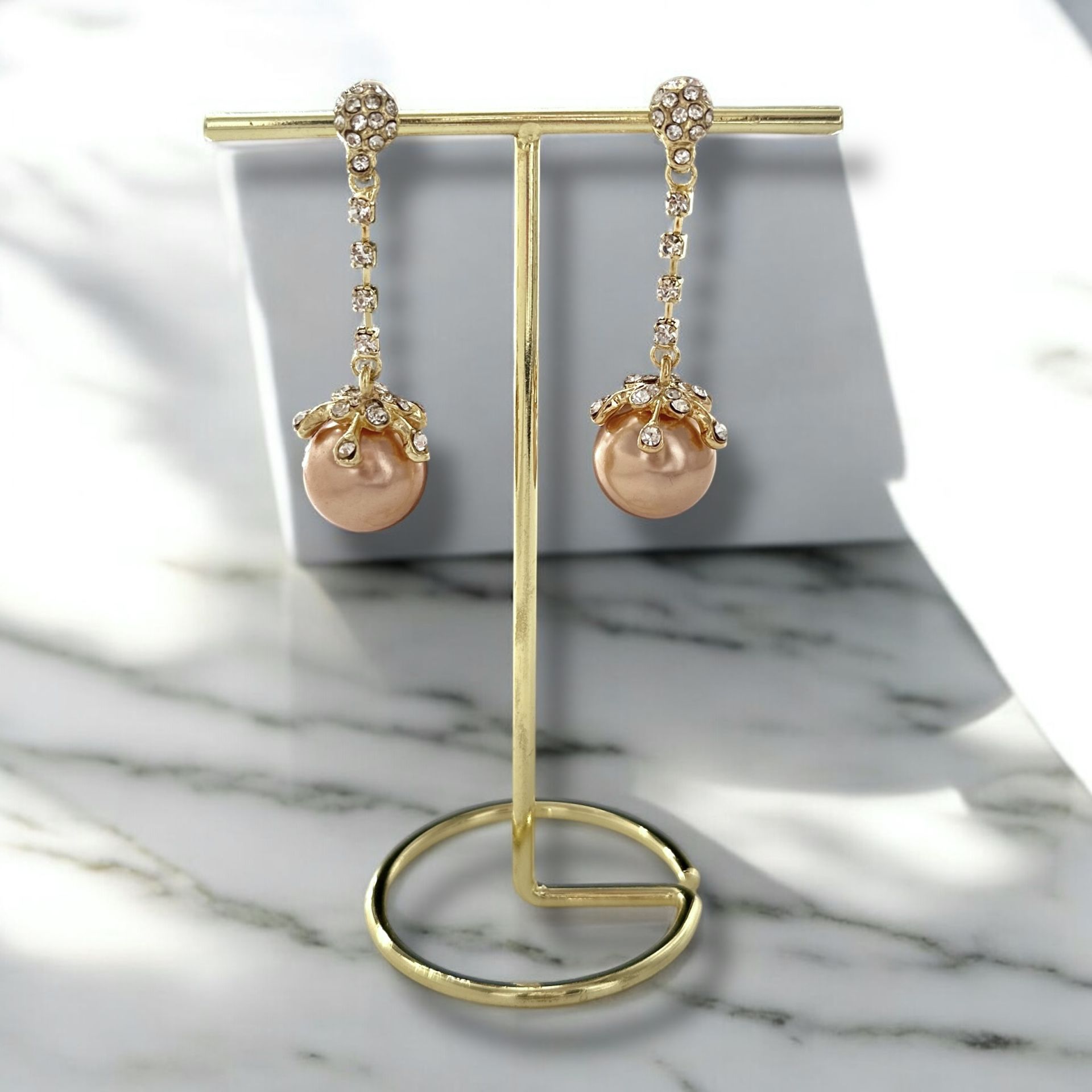 Taşlı Pembe İnci Küpe