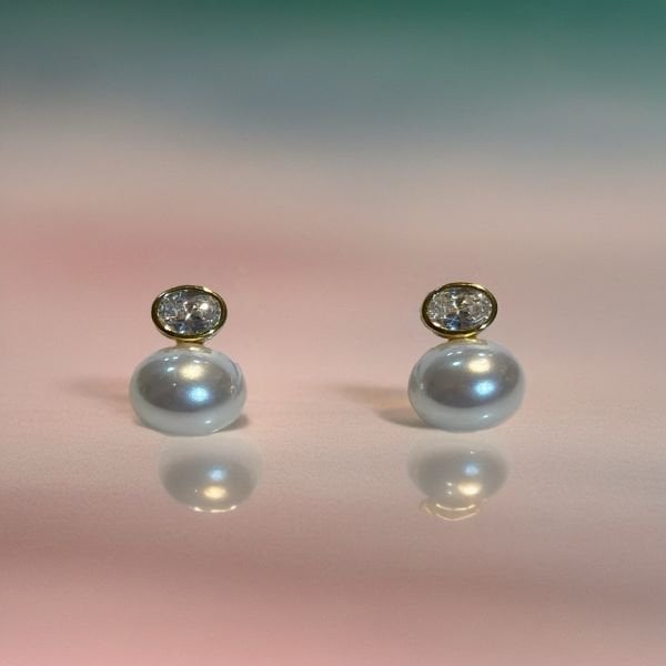 Elips İnci Tektaş Küpe