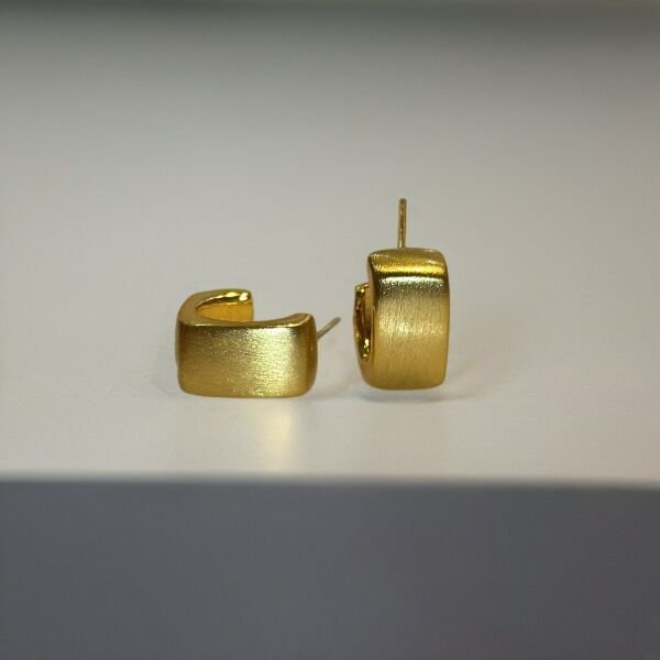 Mat Gold Minimal Küpe